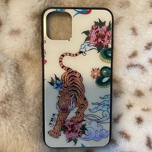 IPhone 11 Pro Max Tiger Case